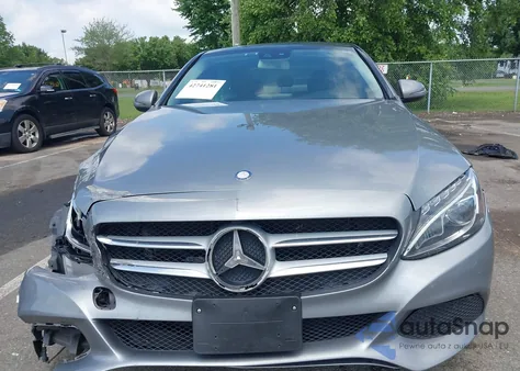 2016 Mercedes-Benz C 300 4Matic/Luxury 4Matic/Sport 4Matic from USA, damaged, VIN 55SWF4KB1GU135738